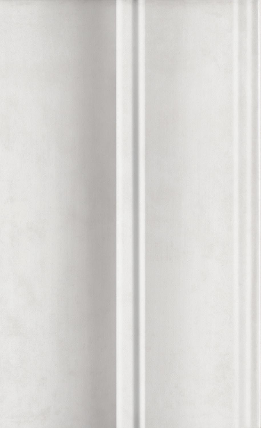 Плинтус Левада серый светлый глянцевый |15x25