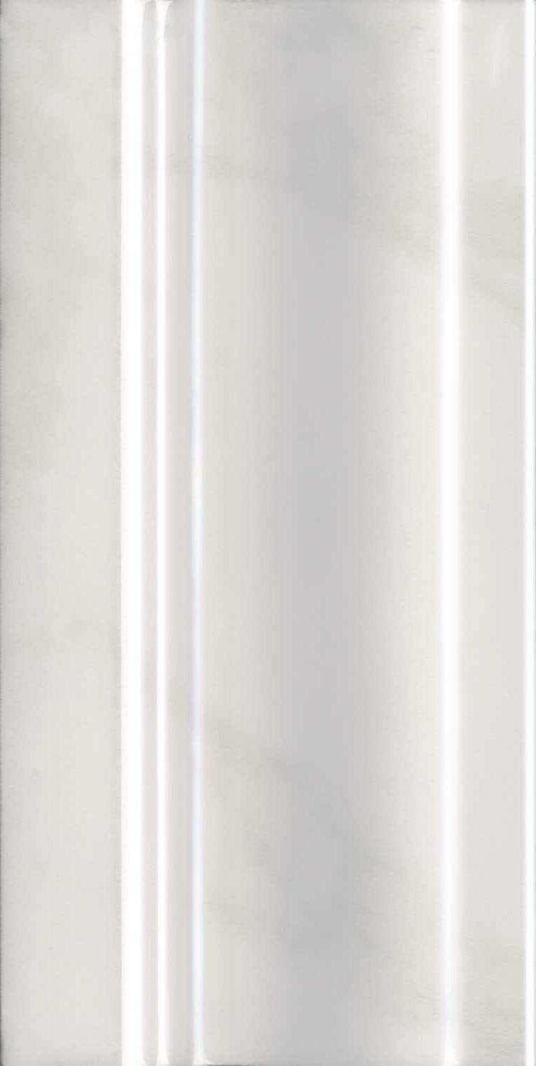 Плинтус Висконти белый XX|20x10