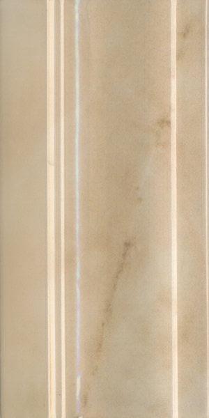 Плинтус Стеллине бежевый ХХ |20x10
