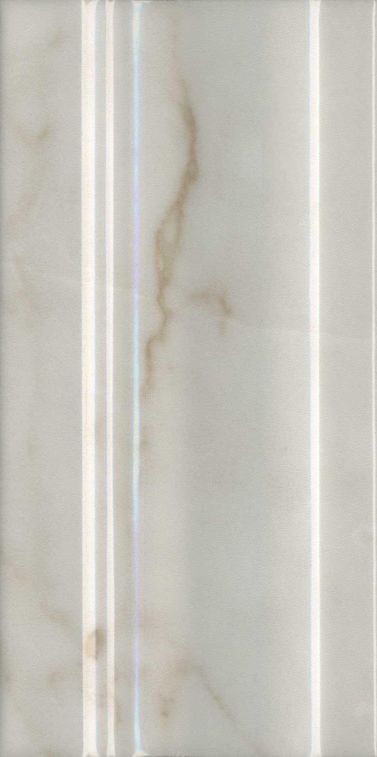 Плинтус Стемма белый |20x10