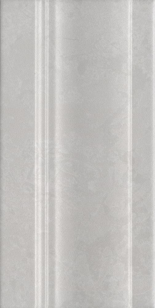 Плинтус Ферони серый светлый матовый 10x20