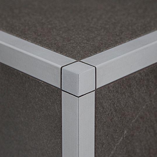 ZQAN/100/EI Наружный /внутренный  угол anod silver для n006130