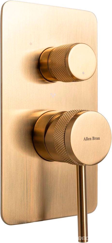 Смеситель для душа/ванны, встраиваемый в стену, с переключателем на 3 выхода, (цв.золото браш.), Priority 3.0 ZZ