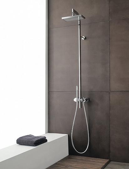 Стойки и держатели для душа