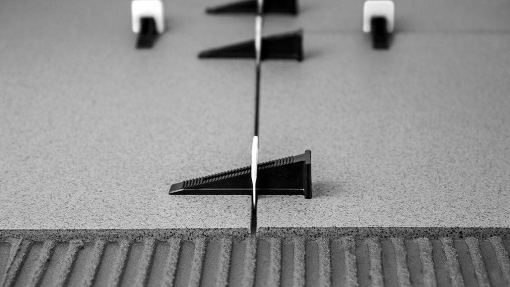 ВЫРАВНИВАЮЩАЯ СИСТЕМА